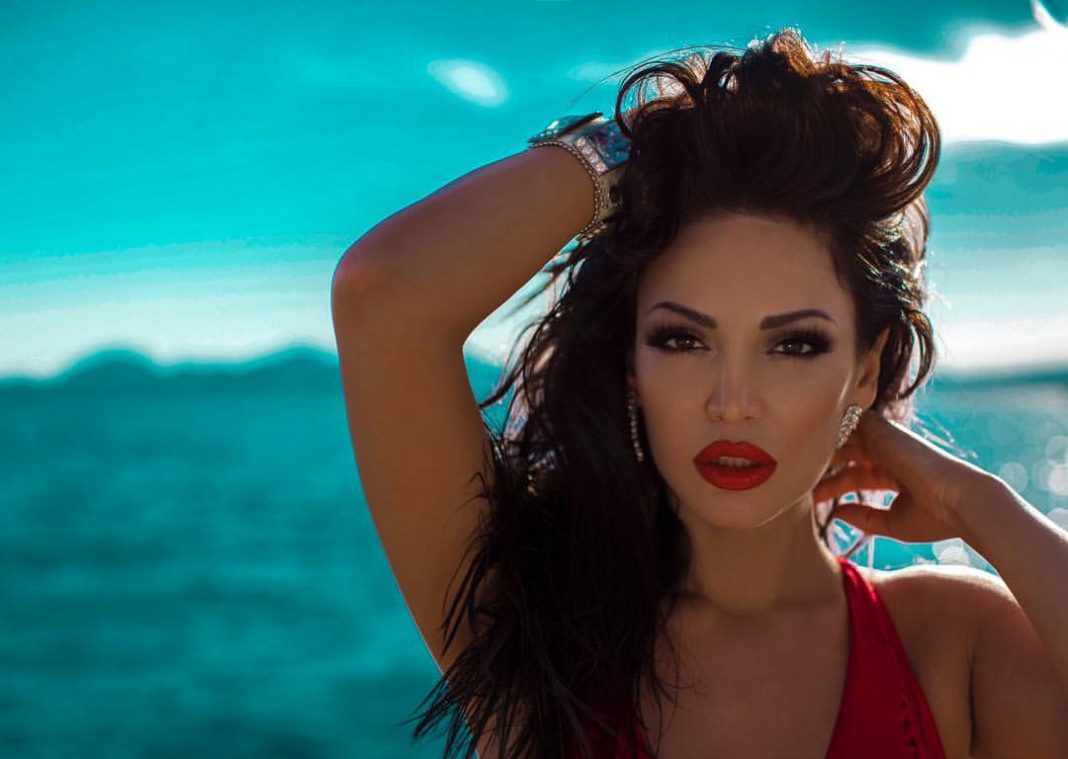 Urimet e festave. Bleona guxon shumë.