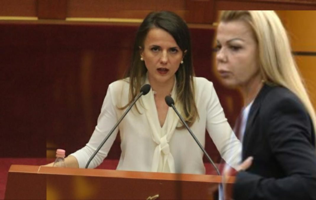 Moralin tënd të munguar politik Rudinë, këto ditë e panë të gjithë lakuriq!