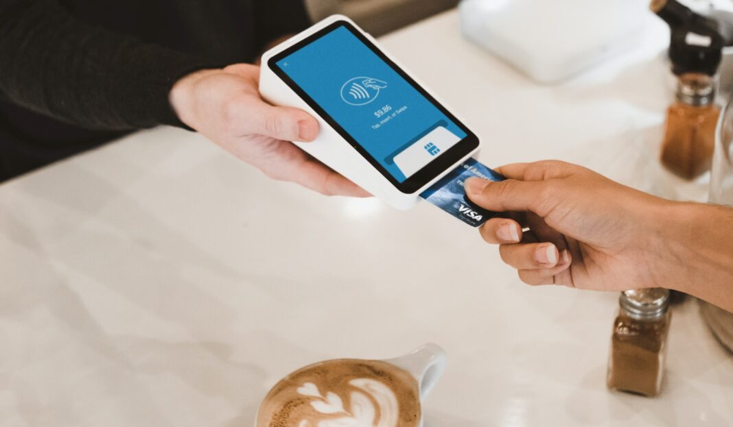 Biznes: Si po formojnë tregun kompanitë “fintech”?