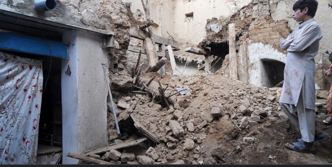 Më shumë se 1000 të vdekur pas një tërmeti me magnitudë 5.9 ballë në Afganistanin lindor