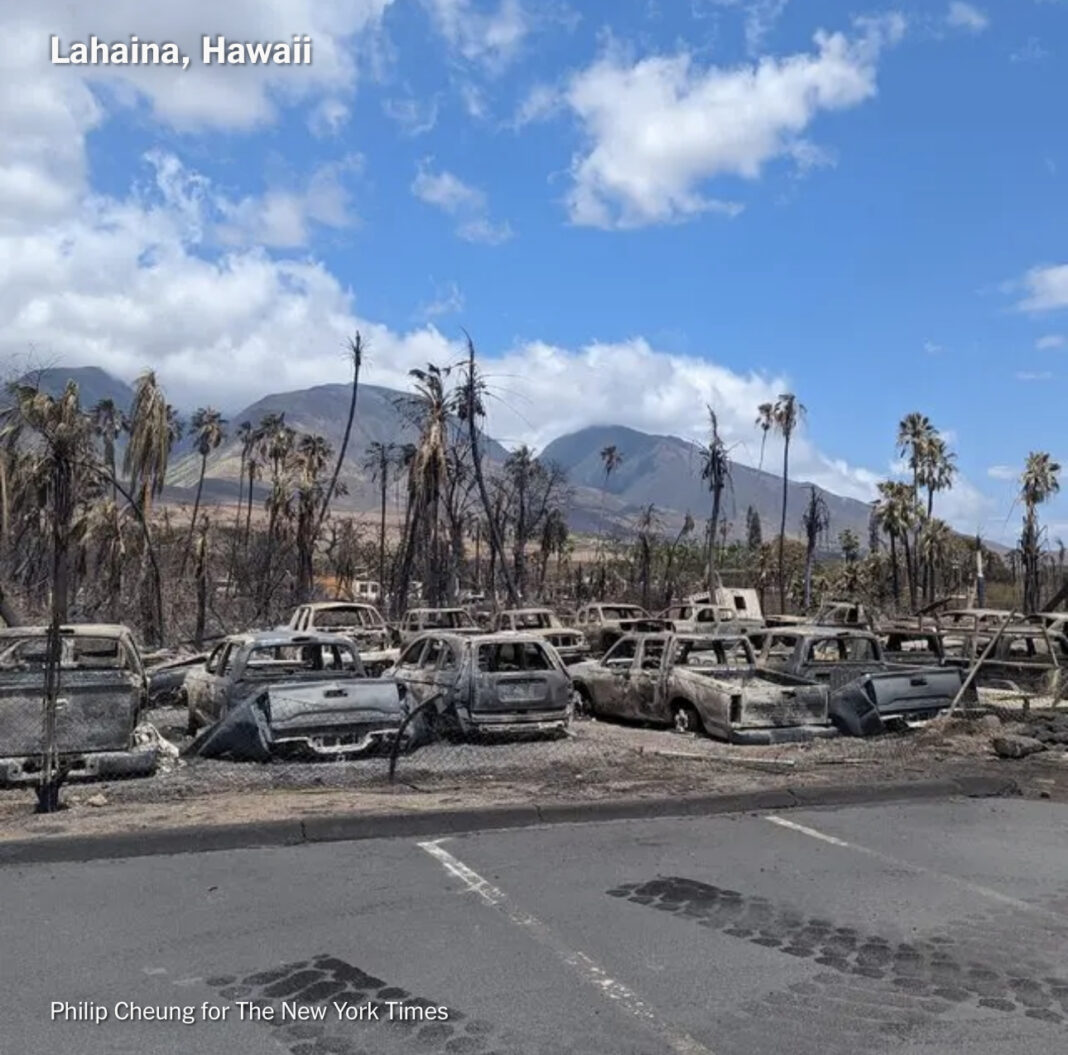 Flakët shkretojnë vendbanime në Hawai