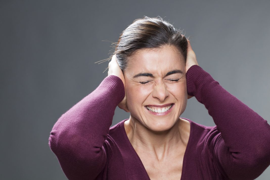 Mizofonia: Kur tingujt e përditshëm ju çmendin