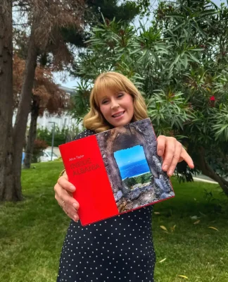 Gabimi që i ndryshoi jetën: Historia e Alice Taylor, gazetarja britanike në Shqipëri