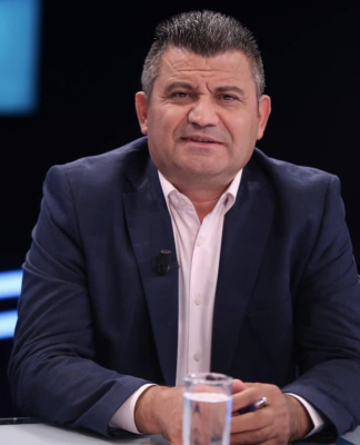 Mentor Kikia: Endri Shabani do t’ja hajë kokën Berishës!